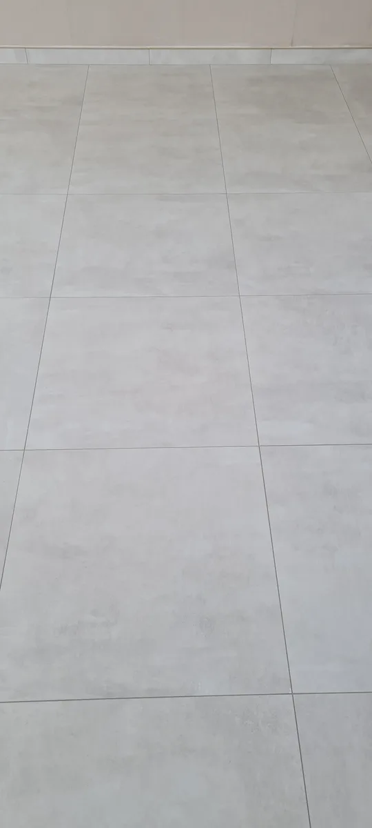 Carrelage effet béton chambre Auby, surface alignée