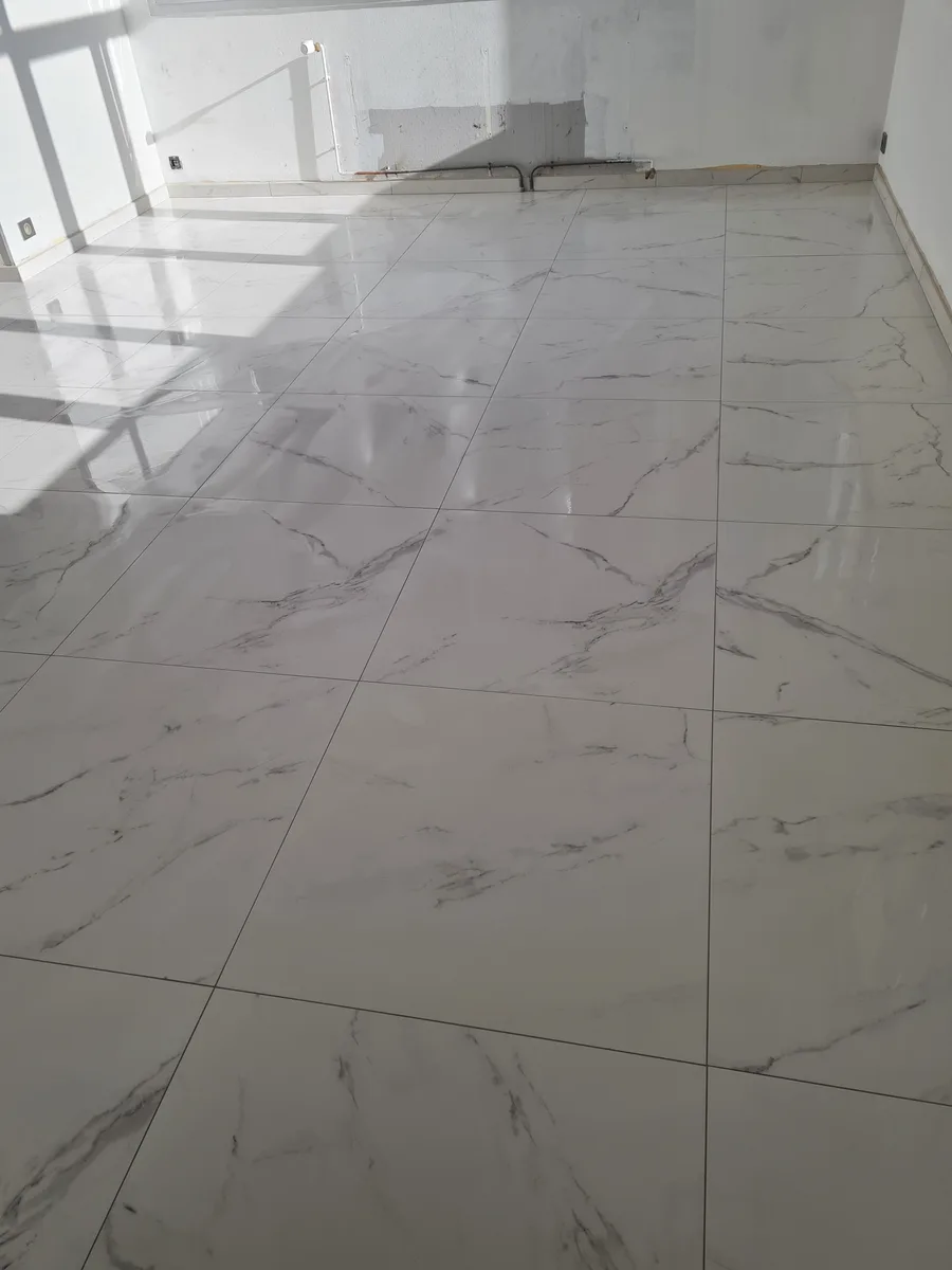 Calepinage veinages prolongés effet marbre Dechy